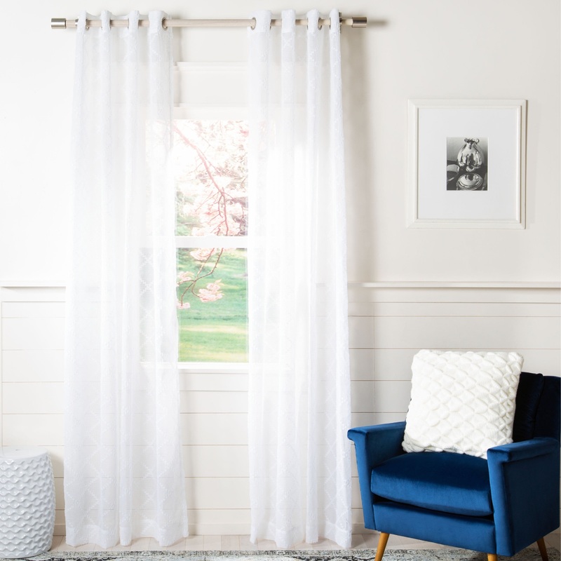 SAFAVIEH Pirkko Semi-Sheer Window Curtain Panel