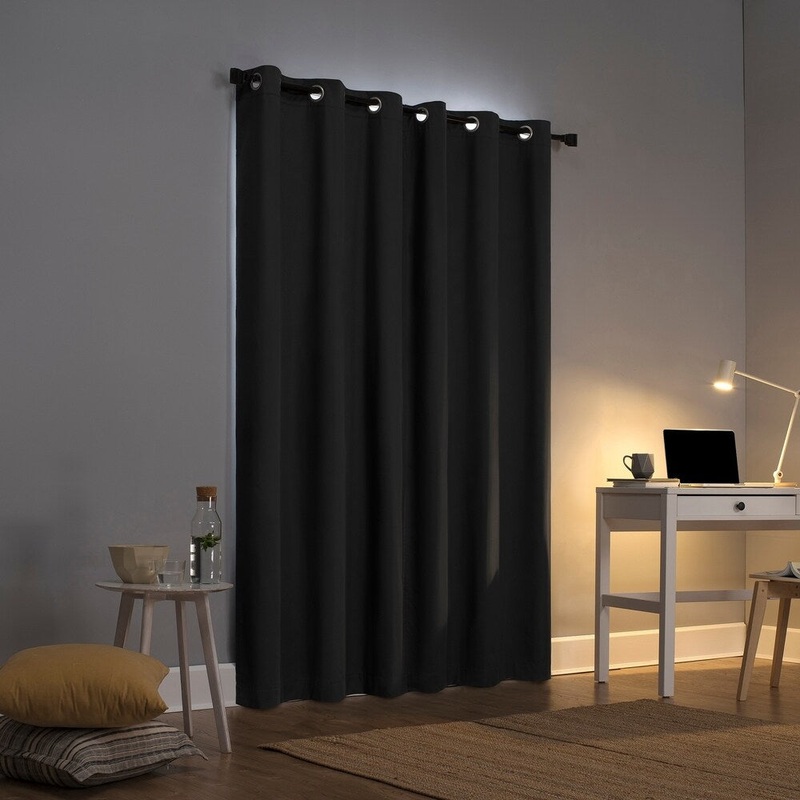Sun Zero Cyrus Thermal Total Blackout Grommet Curtain Panel - 40 x 96