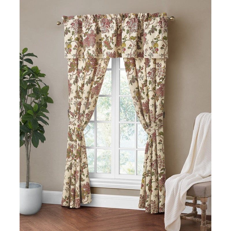 Amalia 2-piece Floral Cotton Window Panel Pair