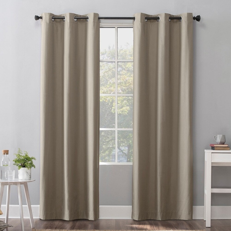 Sun Zero Cyrus Thermal Total Blackout Grommet Curtain Panel - 40 x 63