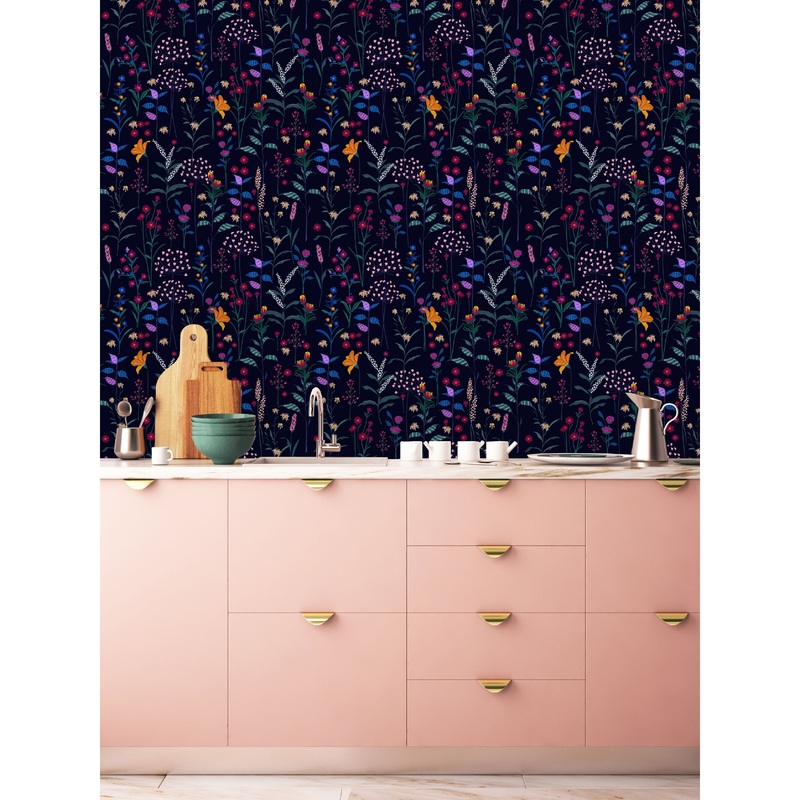 Trendy Wild Floral Pattern Peel and Stick Wallpaper
