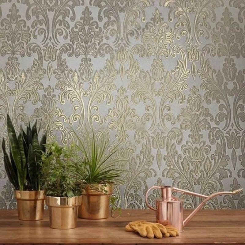 Wallpaper rolls Victorian Wallcoverings Damask white gold metallic