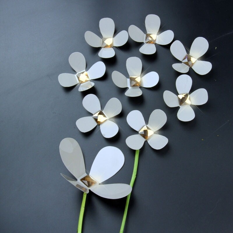 Walplus Wall Sticker Luxury 3D Flower with Crystal in White Wall Decor