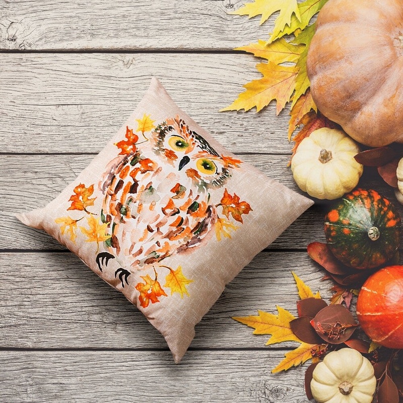 20x20 Decorative Pillow/Autumn Owl