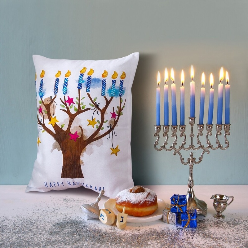 16x12 Decorative Pillow/Hanukkah Tree