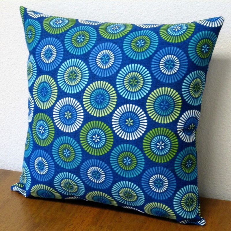 Artisan Pillows Blue Geometric Circles Polyester 18-inch Indoor/Outdoor Throw Pillow Cover (Set of 2)