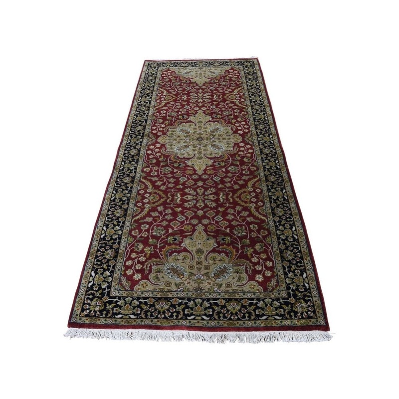 Shahbanu Rugs 300 Kpsi Kashan Revival New Zealand Wool Round Hand-Knotted Rug (3'1" x 7'9") - 3'1" x 7'9"