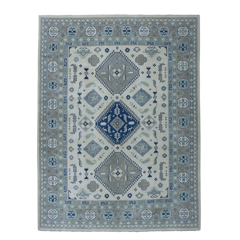 Shahbanu Rugs Ivory Vintage Look Kazak Pure Wool Hand-Knotted Oriental Rug (9'0" x 11'7") - 9'0" x 11'7"