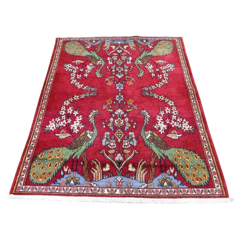 Shahbanu Rugs Persian Sarouk With Peacocks Motif Exc Condition Hand-Knotted Rug (3'5" x 5'0") - 3'5" x 5'0"