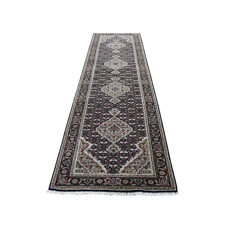 Shahbanu Rugs Black Tabriz Mahi Wool and Silk Hand-Knotted Oriental Runner Rug (2'7" x 10'3") - 2'7" x 10'3"