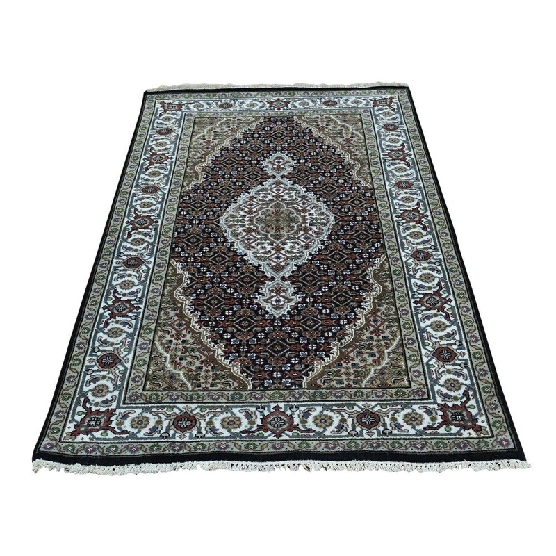 Shahbanu Rugs Wool And Silk Tabriz Mahi Design Hand-Knotted Oriental Rug (3'0" x 5'0") - 3'0" x 5'0"