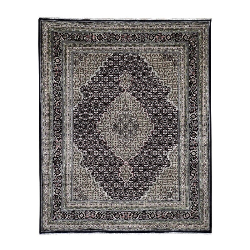 Shahbanu Rugs Wool And Silk Tabriz Mahi Hand-Knotted Oriental Rug (8'1" x 10'0") - 8'1" x 10'0"